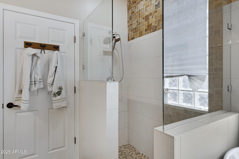 307 W Twin Peaks Pkwy-32