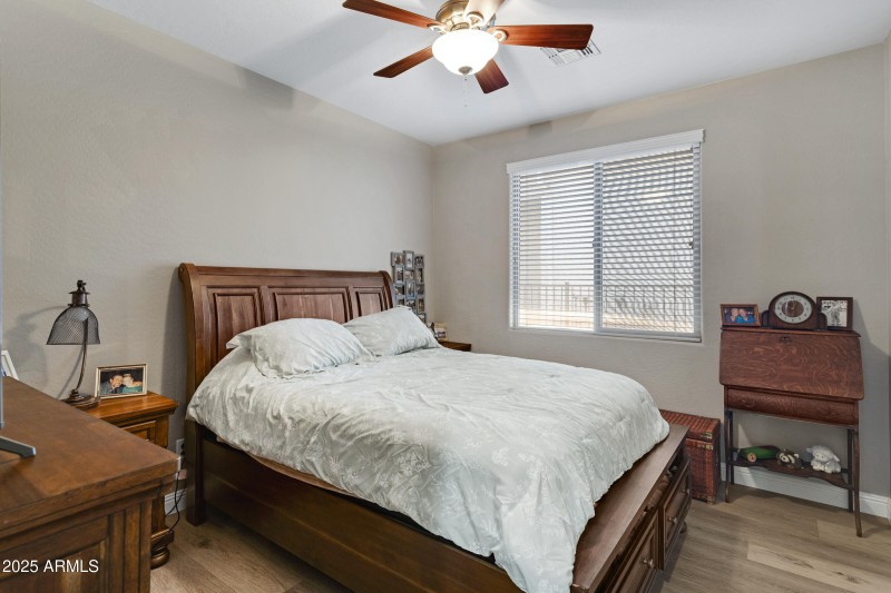 307 W Twin Peaks Pkwy-23