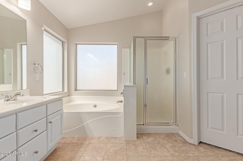 2302 E TORREY PINES PL, Chandler, AZ