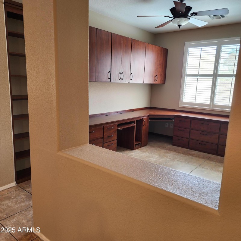 Office or Homework Hub