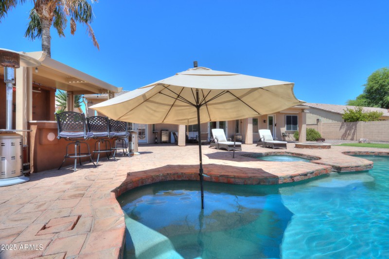 Expansive Backyard Retreat!