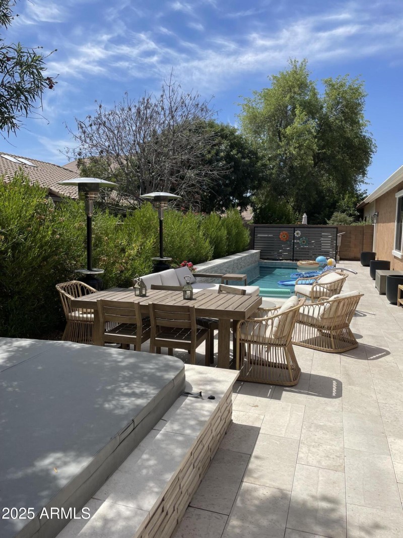 58F60777-8079-4F4B-B254-60DC4E31DE62