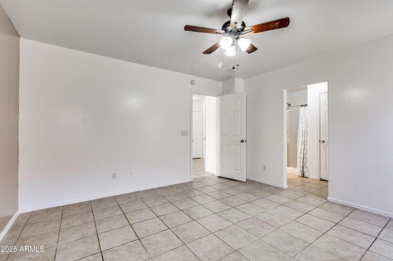 7784 N-020-024-N 56th Dr-MLS_Size