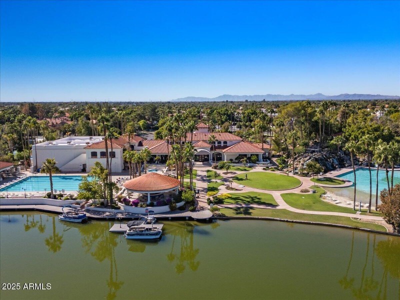 63-Val Vista Lakes Lagoon Pool Club Hou