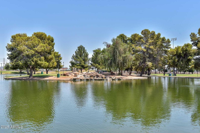 Cortez Park-Lake