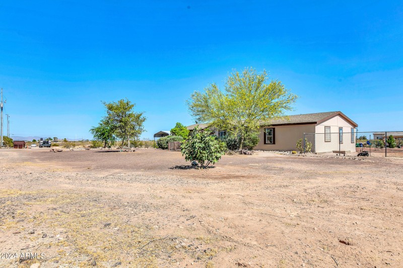 38145 W Palo Verde Dr-3