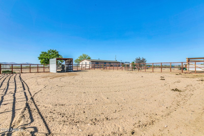 38145 W Palo Verde Dr-44