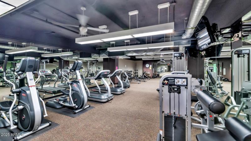 7301 E 3rd Ave-large-025-002-TOD6433-150