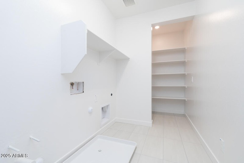 Tri Pointe Soleo 453 - Laundry-1MLS