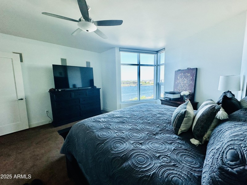 10) 60708-68896167b3718