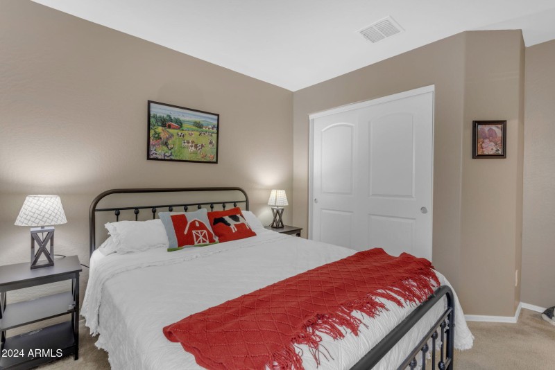 33-web-or-mls-33_022_a4m_breal