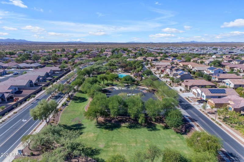 48-web-or-mls-48_133_a4m_breal