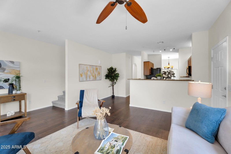 15-web-or-mls-Mine Creek-14