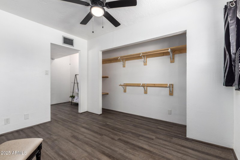 54D0670C-FD0E-4925-807E-B63E431778F8