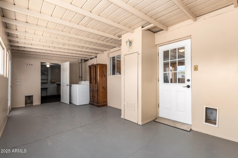 0B5437EC-ED32-432D-9D6F-CF3EEDA15E87