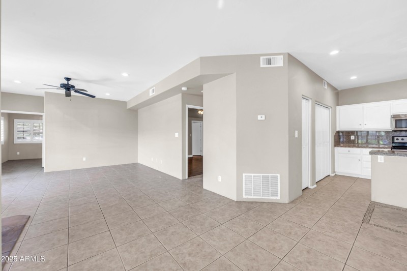 11333 N 92nd St 1034-3