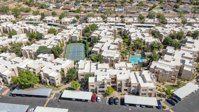 11333 N 92nd-Community-4