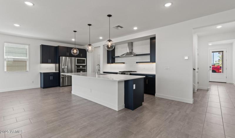 Manor Lot #52 Kitchen (3) (Large)