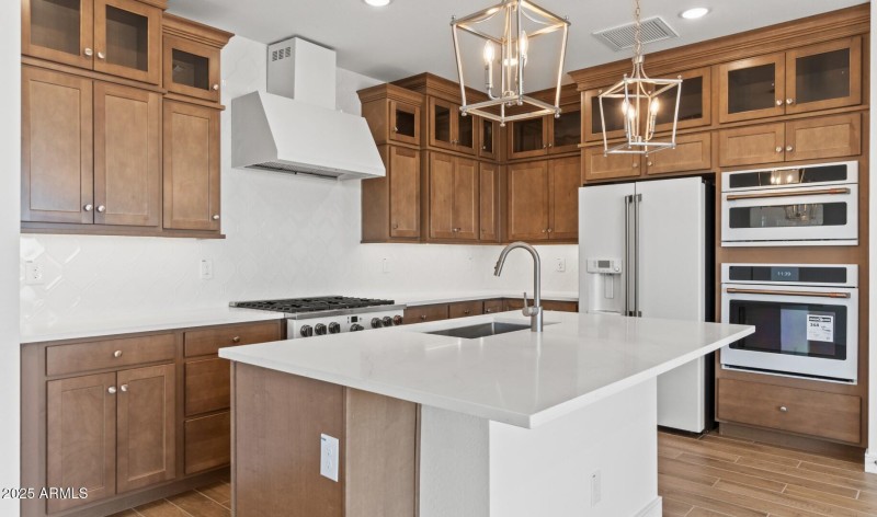 Manor Lot #75 Kitchen (3) (Large)