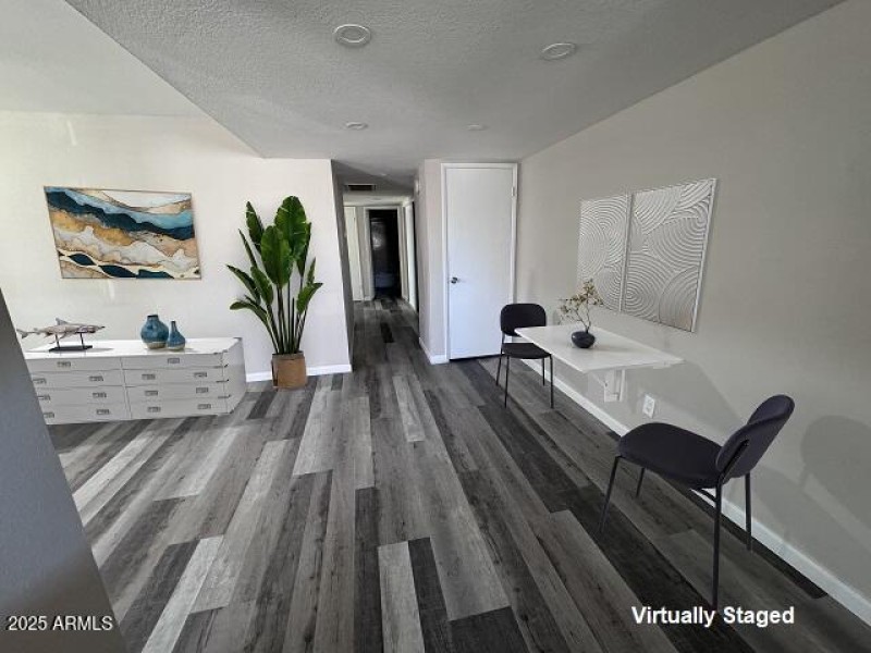 Dining Virtually Staged