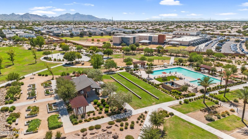 113-web-or-mls-DJI_0736