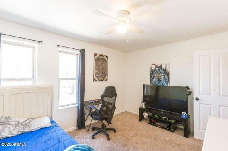 20250504195619836040000000-o