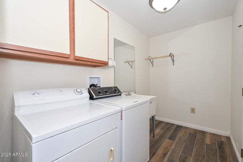 Laundry Room2
