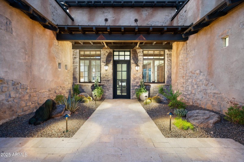 05-10060EBlueSkyDr-5