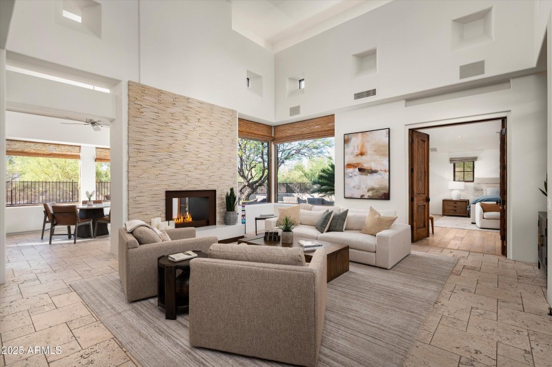 10-10060EBlueSkyDr-10