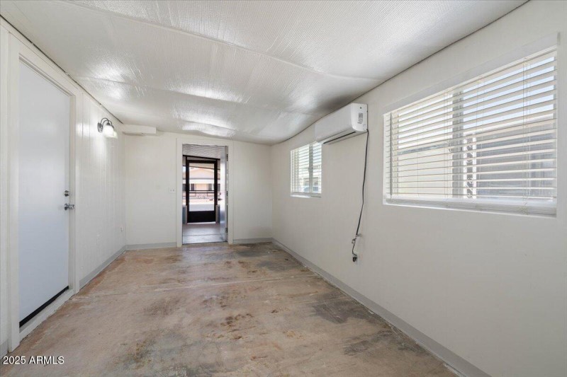 Bonus Room off Front Patio