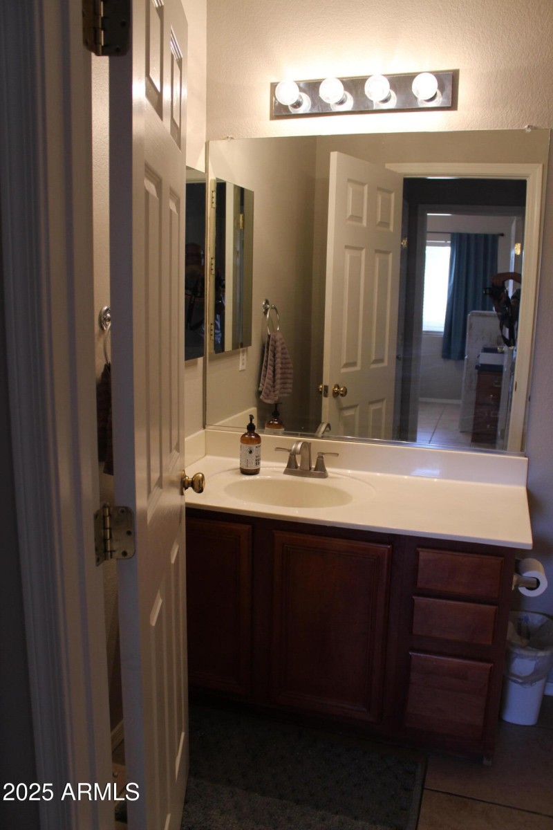 Downstairs Full Bathroom