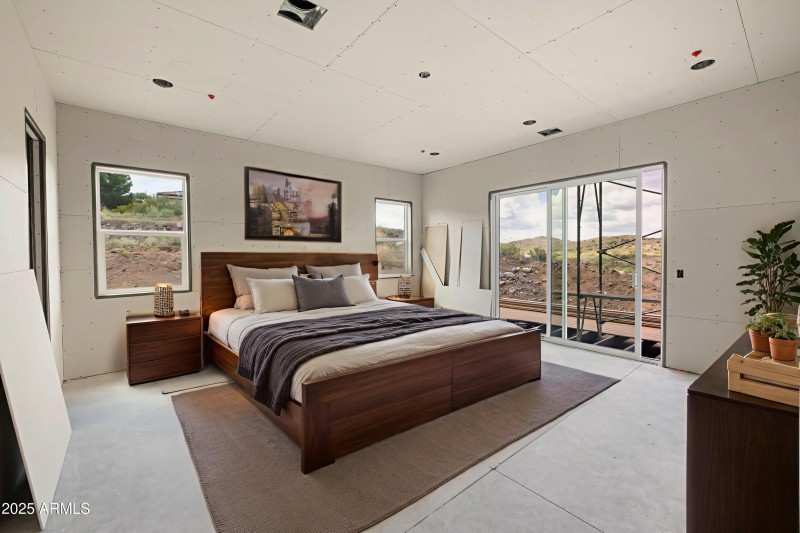 5-Primary-Bedroom-(1) - 1 (1)