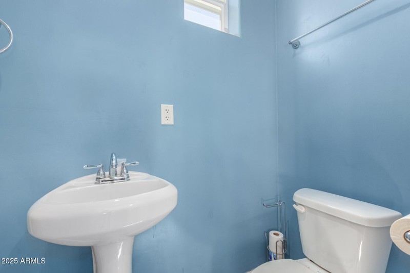 3/4 Bath in Pool House