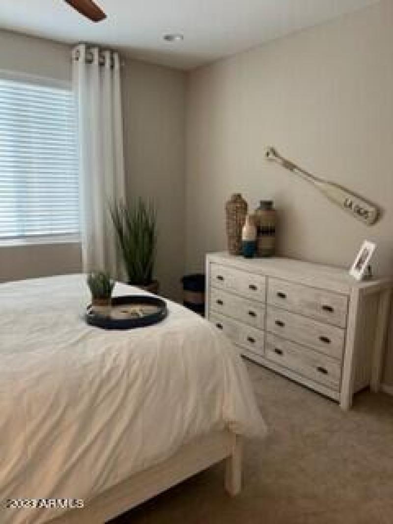 Wahalla guest bedroom