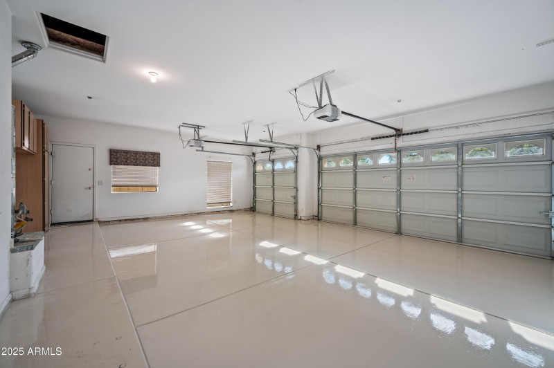 97-24667N116S-ocupix