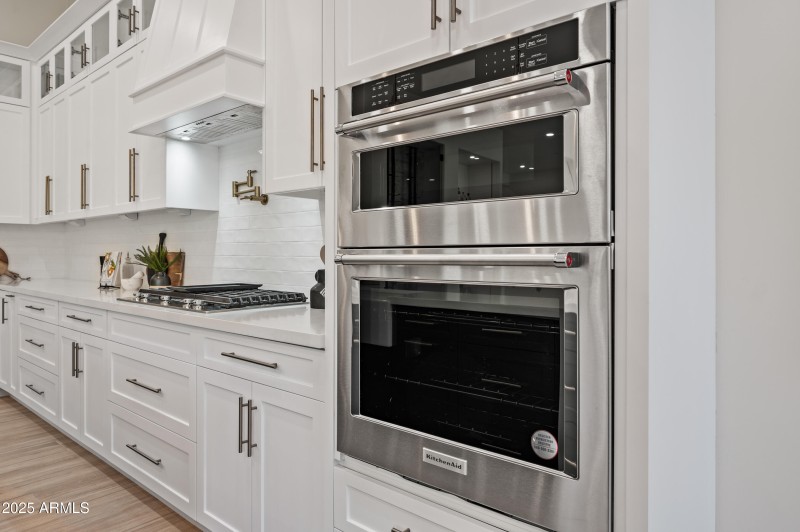 30-24667N116S-ocupix