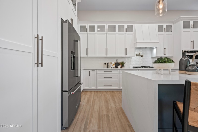 37-24667N116S-ocupix