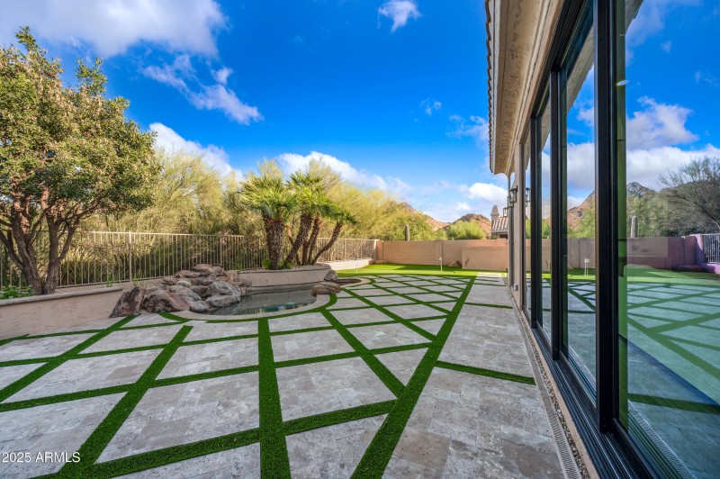 55-24667N116S-ocupix