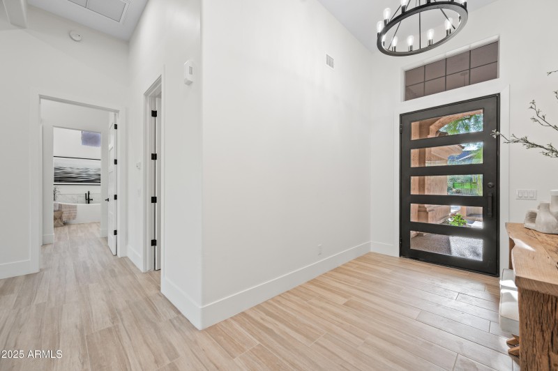 65-24667N116S-ocupix