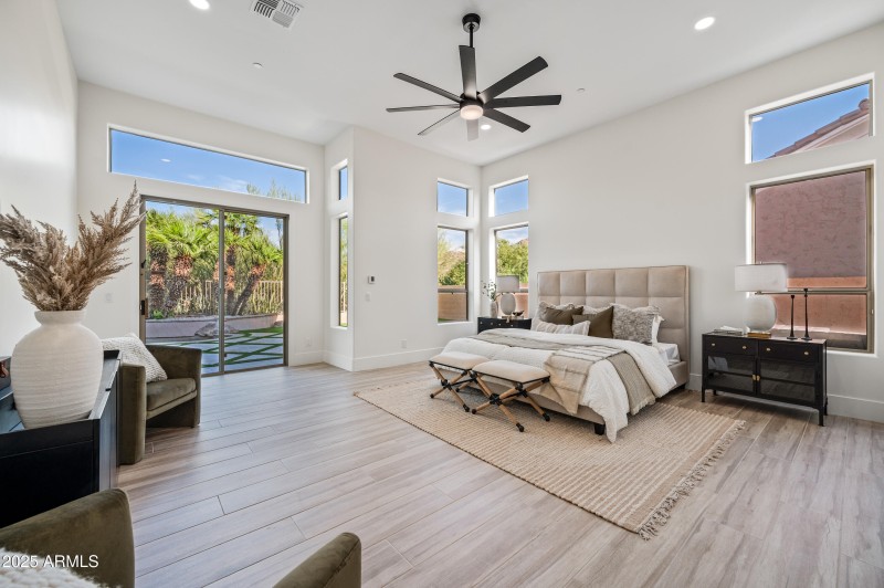 68-24667N116S-ocupix