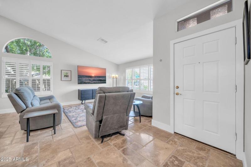 6941 W Monte Lindo-13