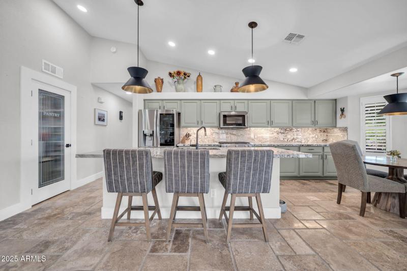 6941 W Monte Lindo-19