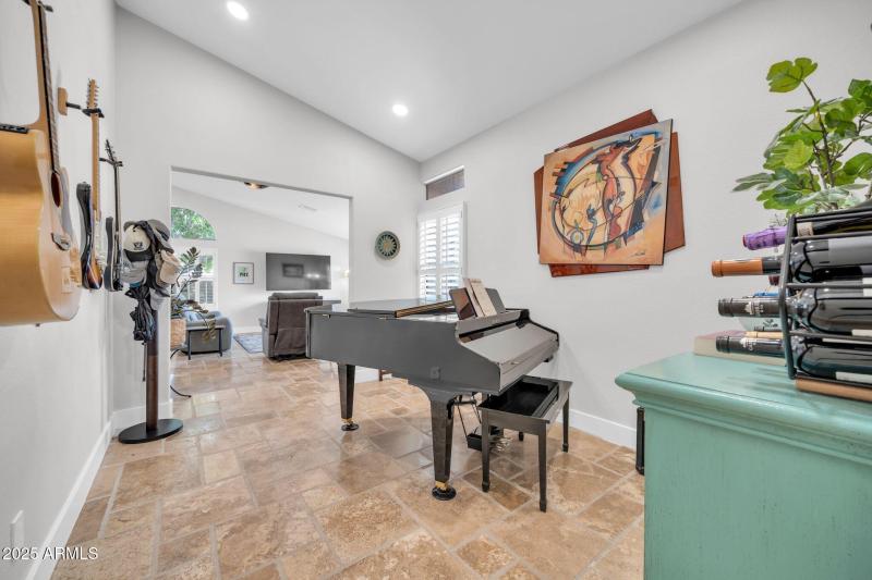 6941 W Monte Lindo-32