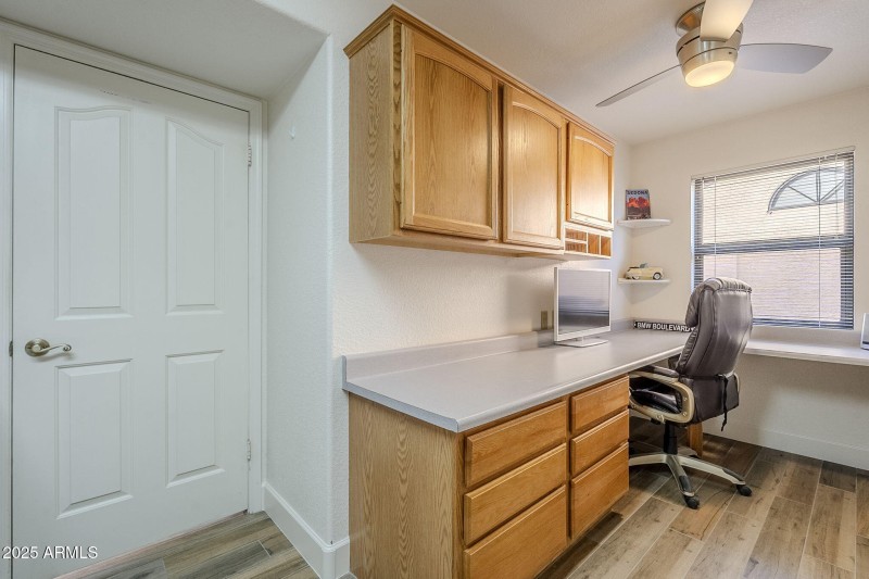 OFFICE / LAUNDRY ROOM