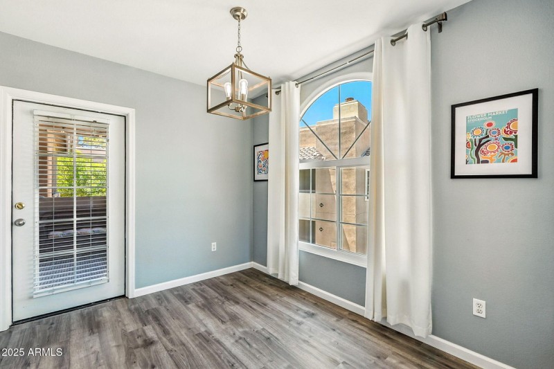 9-web-or-mls-Becker-9