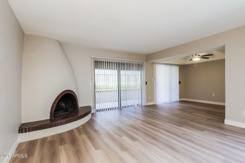 5-photo-Living-Room