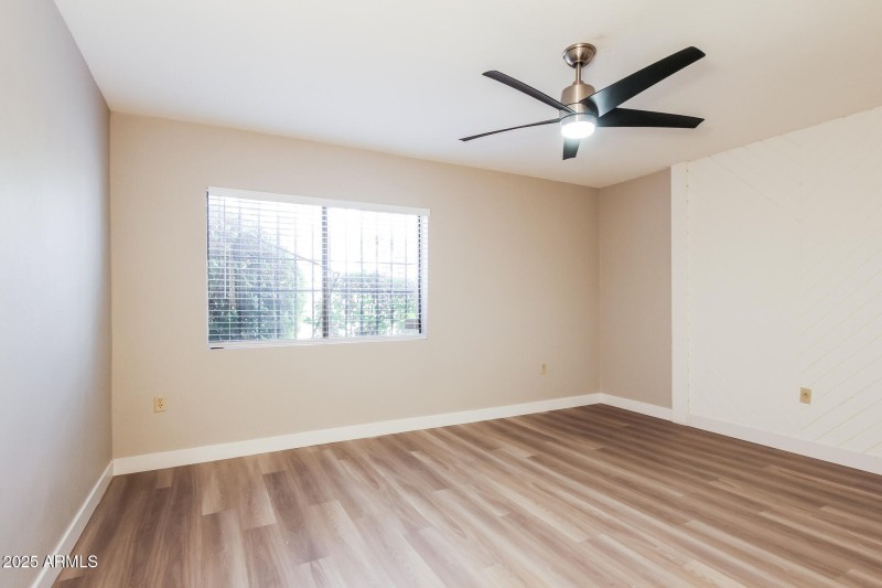 13-photo-Bedroom