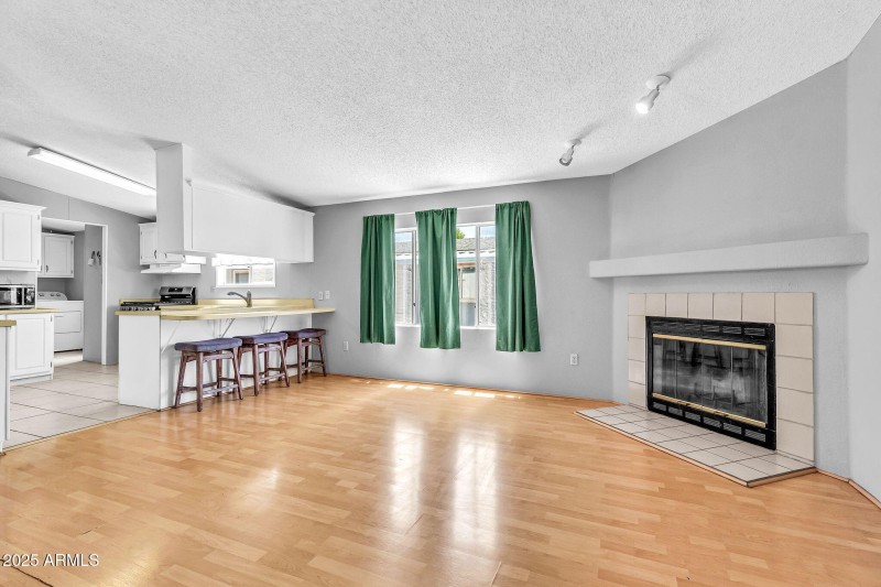 625 W MCKELLIPS RD 399, Mesa, AZ 85201