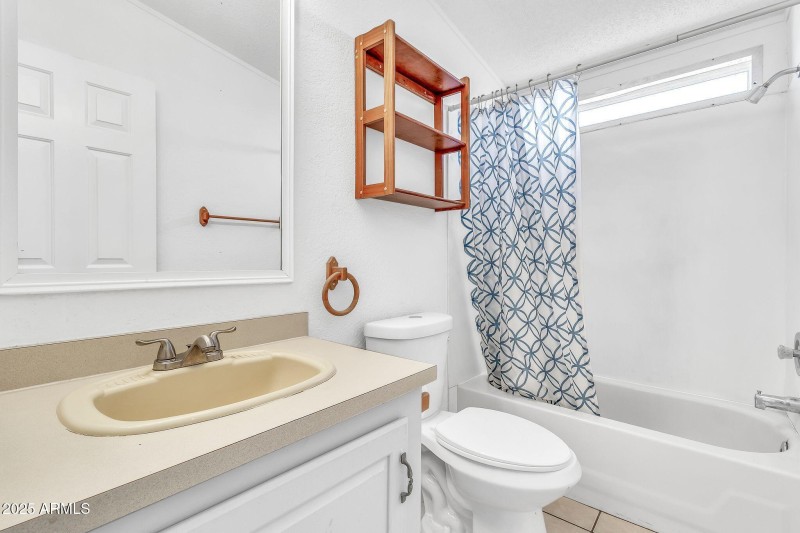 625 W MCKELLIPS RD 399, Mesa, AZ 85201