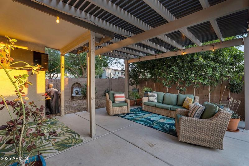 35-web-or-mls-Yeager-35